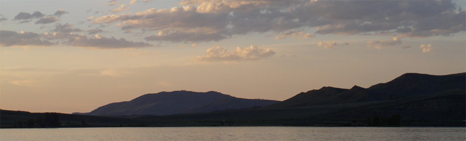 green-mountain-reservoir-cabin